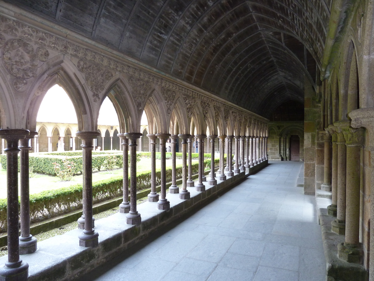 照片 法国(France) 圣米歇尔山(Mont St Michel) 圣米歇尔山修道院回廊(Mont St Michel Abbey Cloister) 2010-04 27