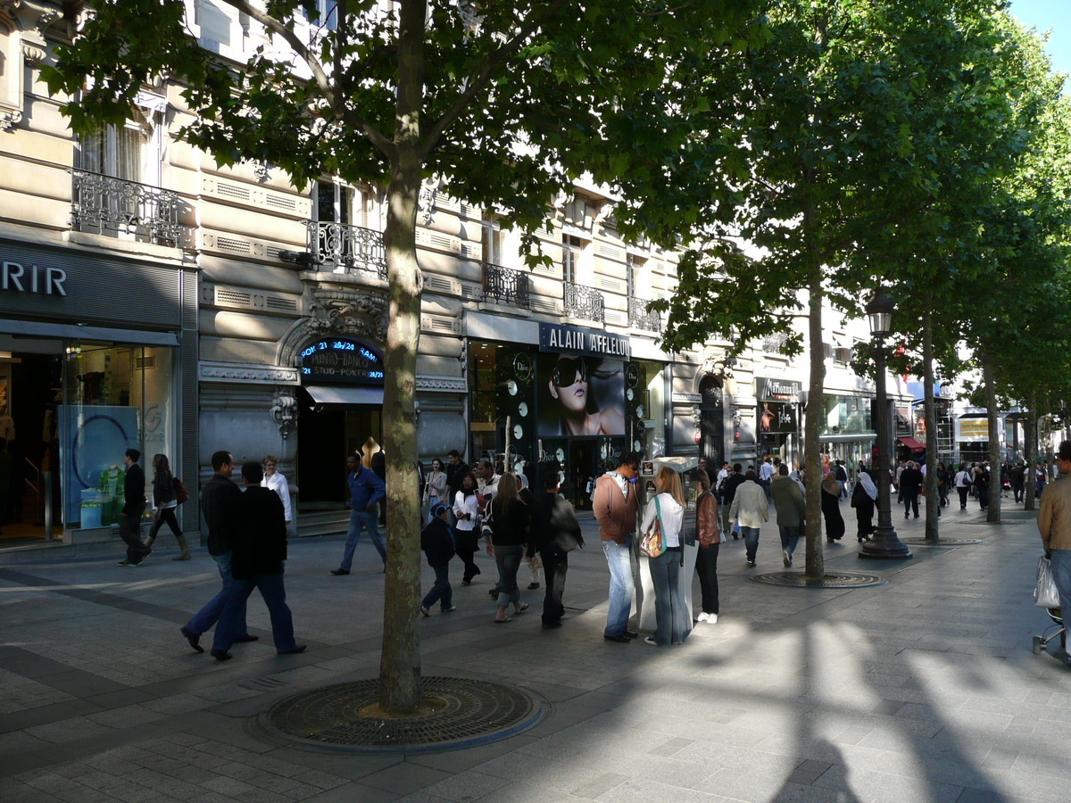 照片 法国(France) 巴黎(Paris) 香榭丽舍大街(Champs Elysees) 2007-04 4