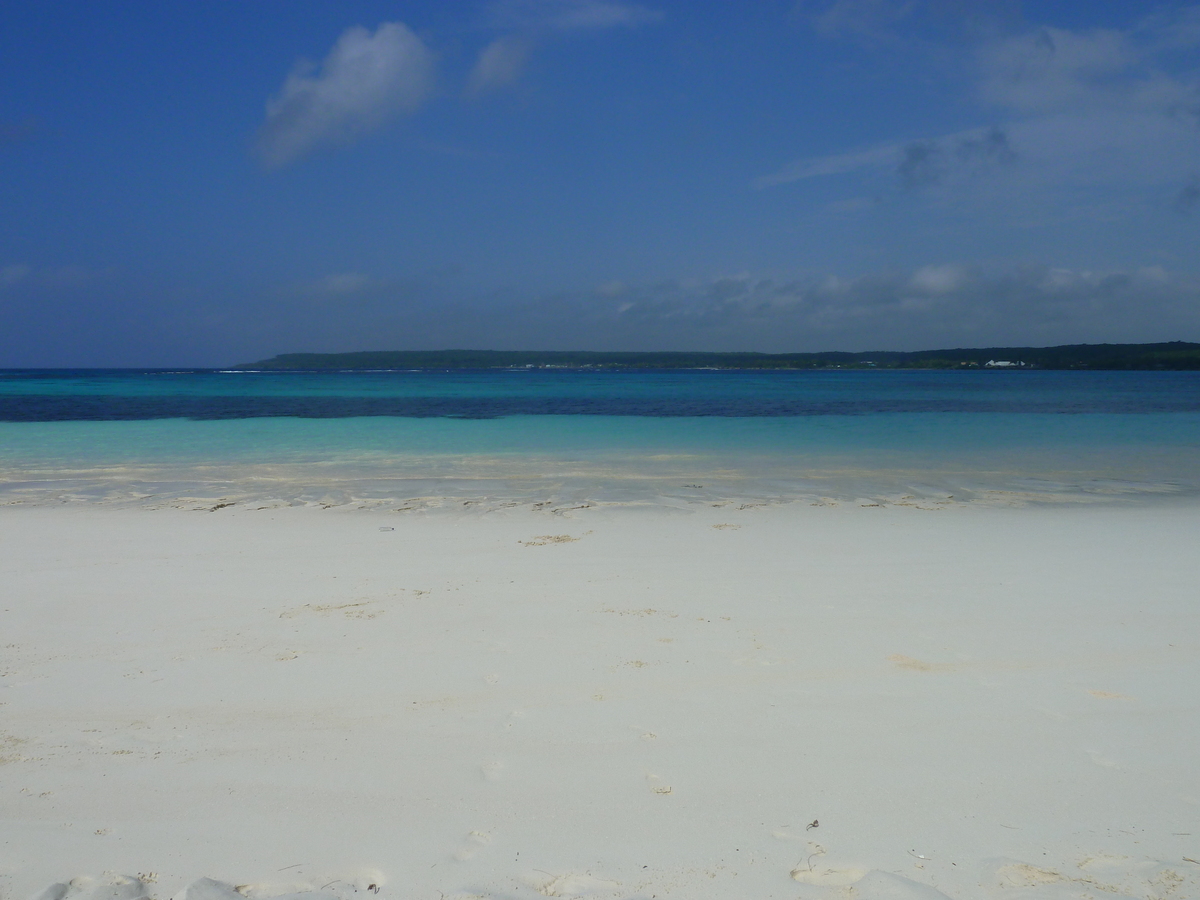 照片 新喀里多尼亚(New Caledonia) 利富岛(Lifou) 卢埃西拉(Luecilla) 2010-05 20