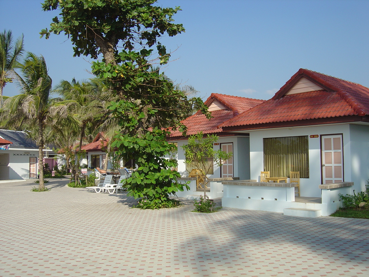 照片 泰国(Thailand) 普吉岛(Phuket) 芭东(Patong) 芭东海滩平房酒店(Patong Beach Bungalow Hotel) 2005-12 2