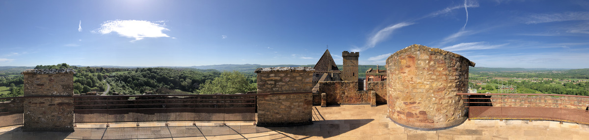 照片 法国(France) 卡斯泰尔诺-布雷特努城堡(Castelnau Bretenoux Castle) 2018-04 93