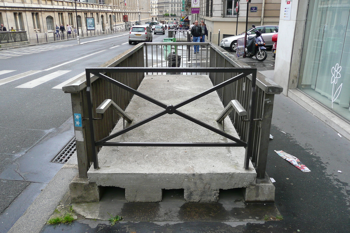 照片 法国(France) 巴黎(Paris) 罗马街(Rue de Rome) 2007-06 126