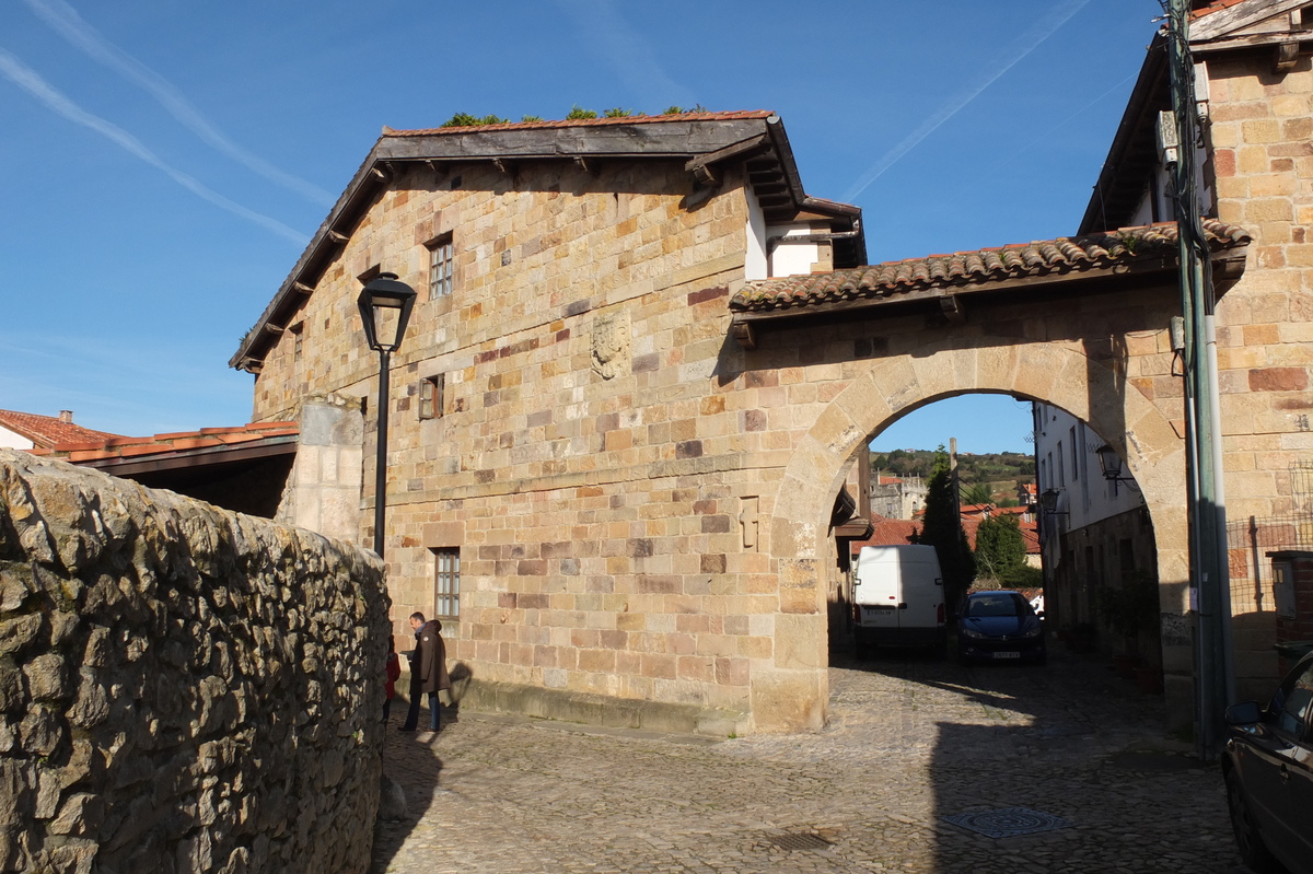 照片 西班牙(Spain) 桑蒂利亚纳德尔马尔(Santillana del Mar) 2013-01 44