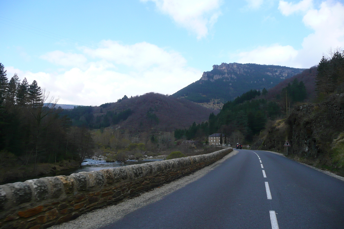 照片 法国(France) 塞文山脉(Cevennes Mountains) 科屈尔至弗洛拉克公路(Cocures to Florac road) 2008-04 2