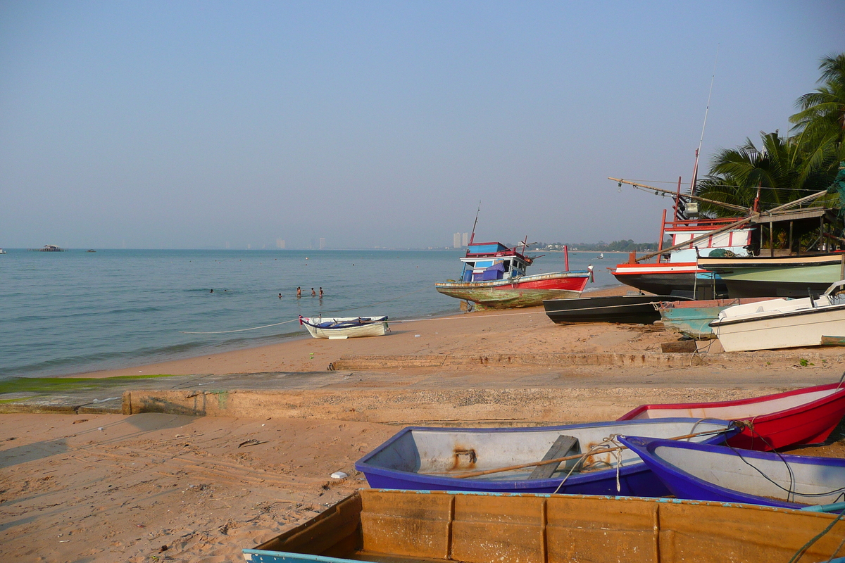 照片 泰国(Thailand) 春武里(Chonburi) 邦萨瑞(Bang Saray) 2008-01 39