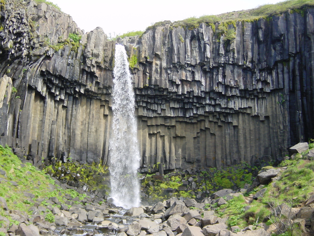 照片 冰岛(Iceland) 黑瀑布(Svartifoss) 2003-06 1