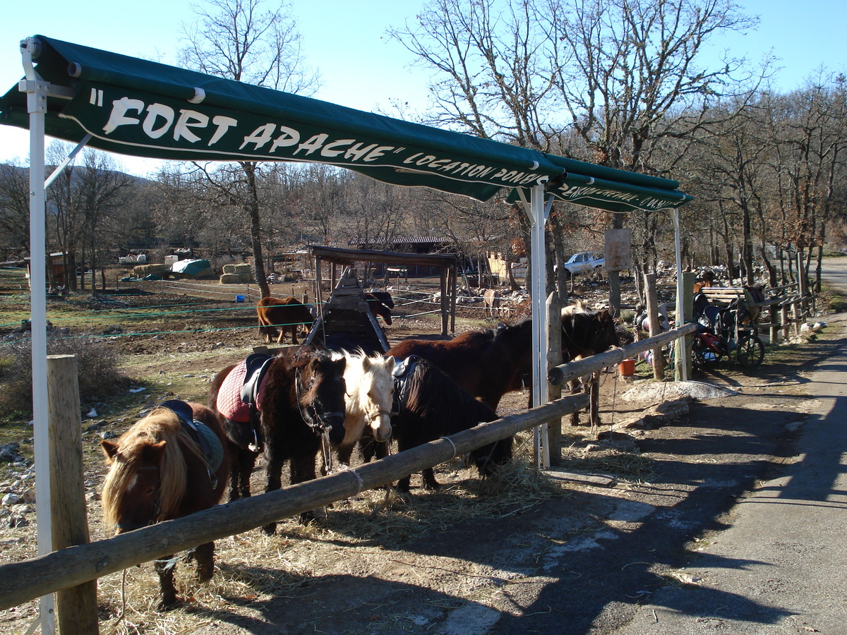 照片 法国(France) 蔚蓝海岸(French Riviera) 旺斯至库尔瑟古勒公路(Vence to Coursegoule road) 2007-01 12