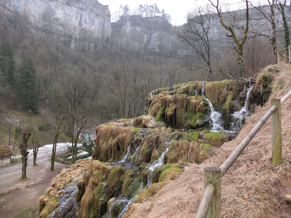 照片 法国(France) 博姆莱梅西厄(Baume les Messieurs) 2012-02 112