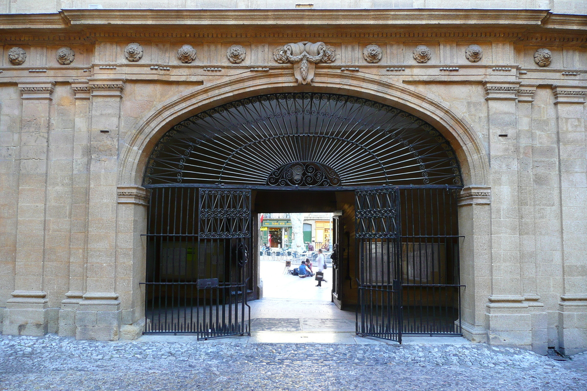 照片 法国(France) 普罗旺斯地区艾克斯(Aix en Provence) 艾克斯市政厅(Aix Town Hall) 2008-04 25