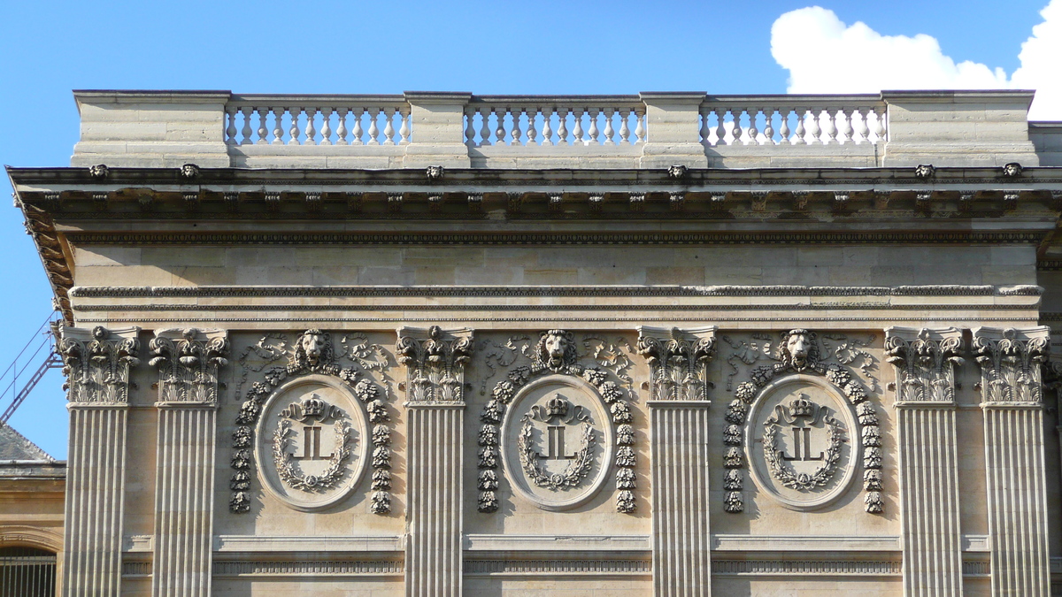 照片 法国(France) 巴黎(Paris) 卢浮宫(Louvre) 卢浮宫临河立面(Riverside facade of Louvre) 2007-07 36