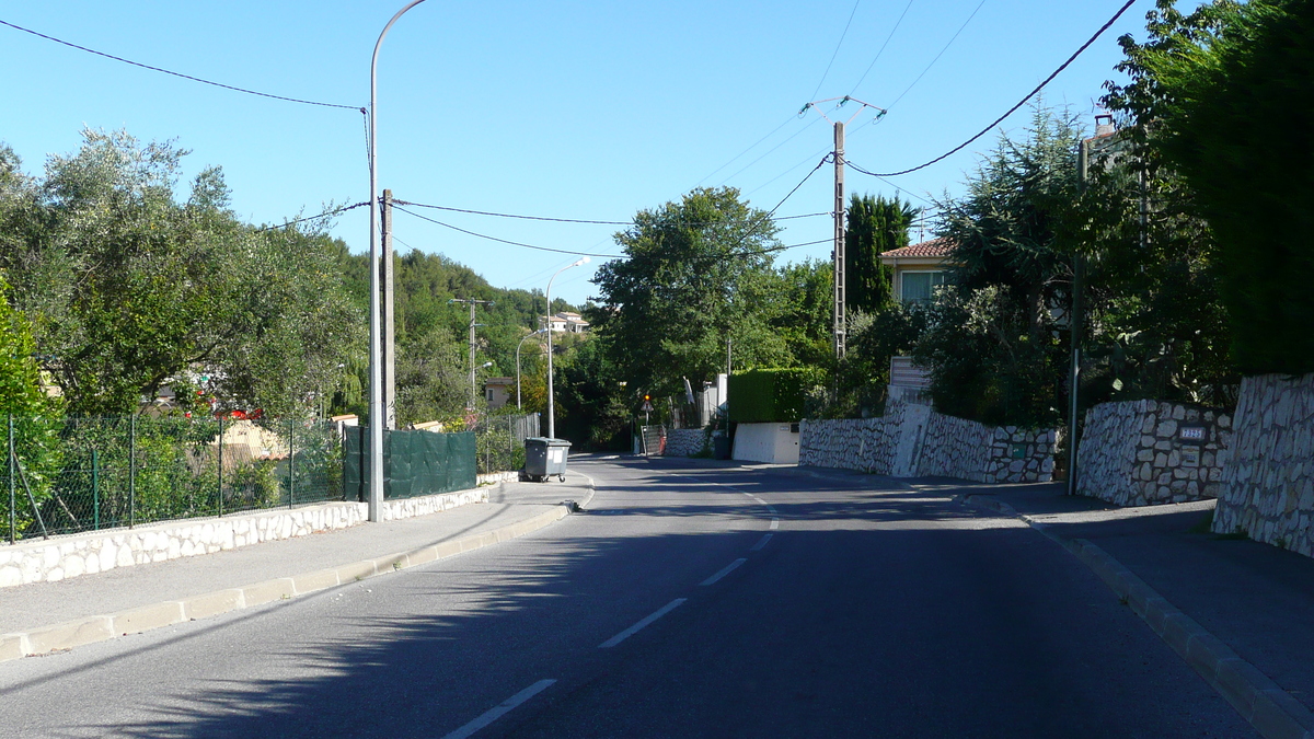 照片 法国(France) 拉戈德(La Gaude) 2007-07 18