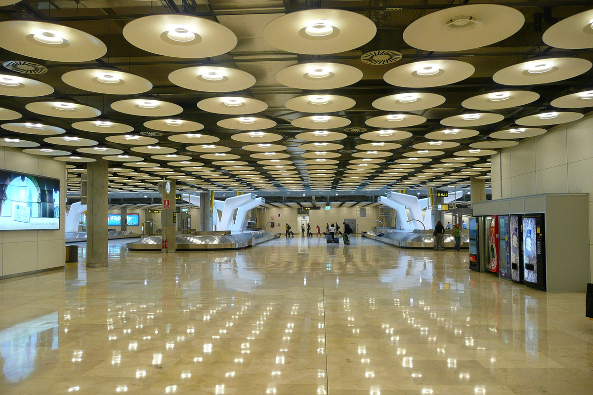 照片 西班牙(Spain) 马德里(Madrid) 巴拉哈斯机场(Barajas Airport) 2007-09 75