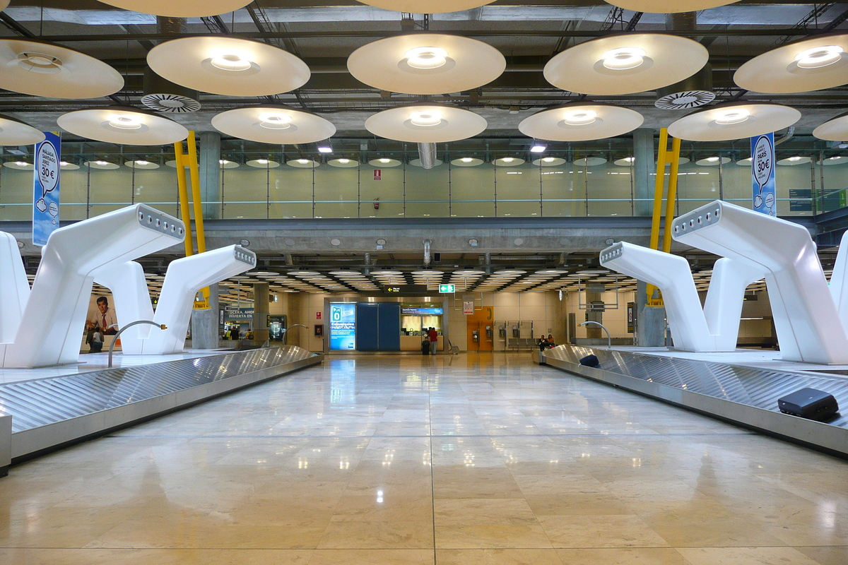 照片 西班牙(Spain) 马德里(Madrid) 巴拉哈斯机场(Barajas Airport) 2007-09 74