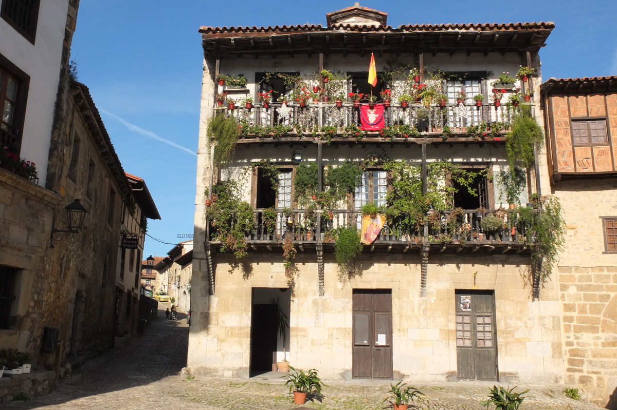照片 西班牙(Spain) 桑蒂利亚纳德尔马尔(Santillana del Mar) 2013-01 26