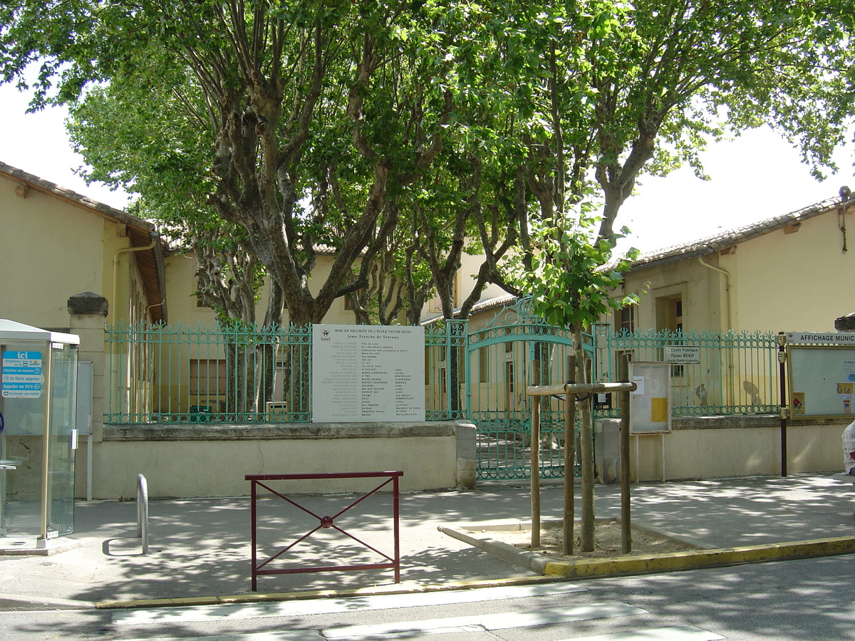 照片 法国(France) 吕内勒(Lunel) 2004-08 20