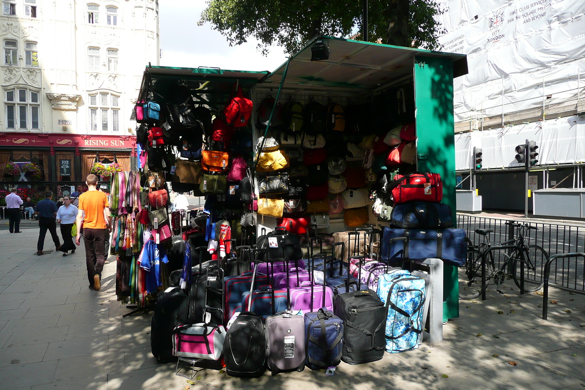 照片 英国(United Kingdom) 伦敦(London) 托特纳姆法院路(Tottenham Court Road) 2007-09 14