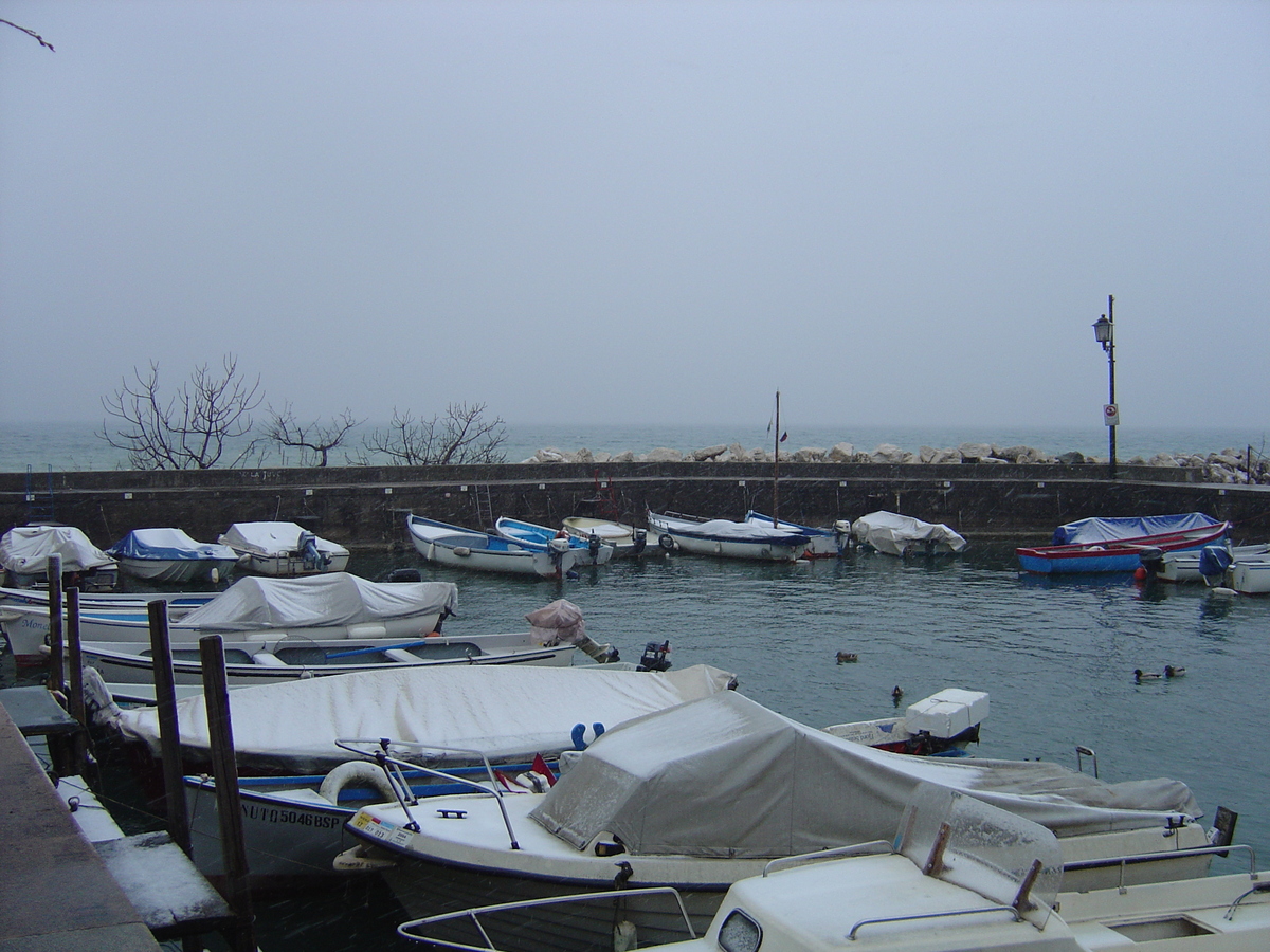 照片 意大利(Italy) 加尔达湖畔代森扎诺(Desenzano del Garda) 2005-03 10