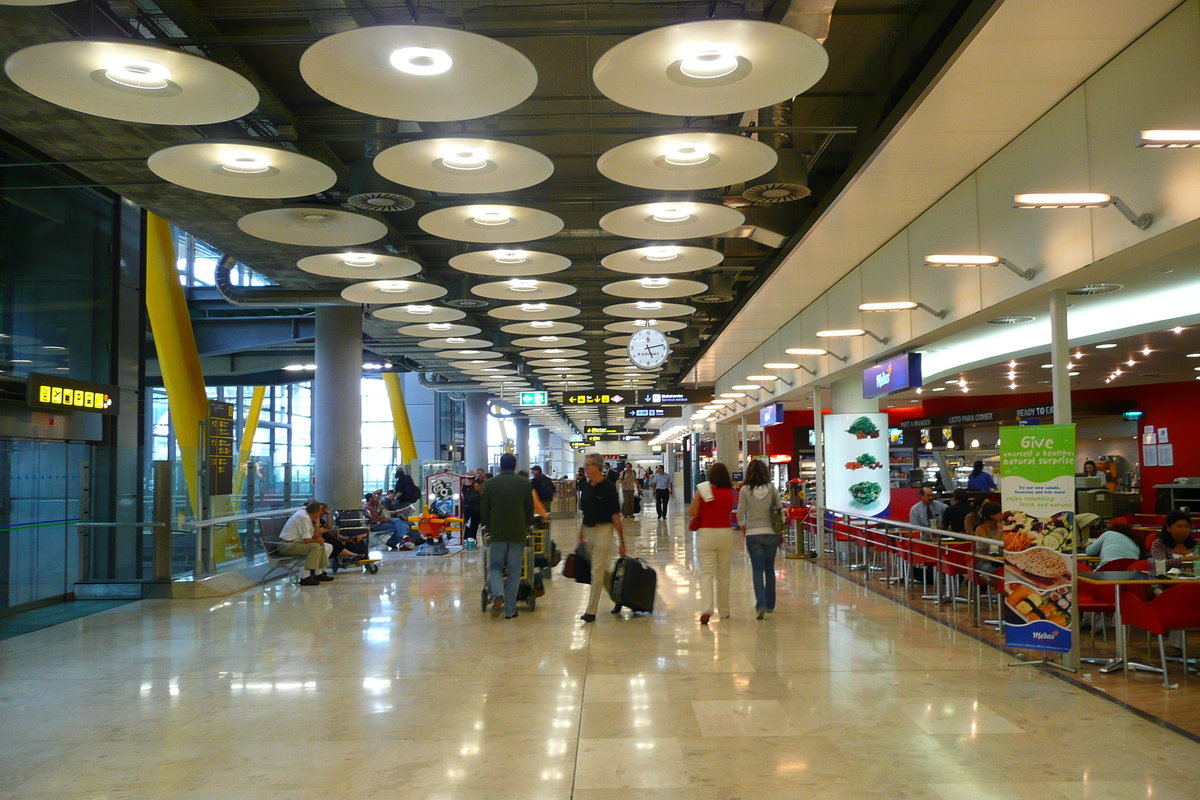 照片 西班牙(Spain) 马德里(Madrid) 巴拉哈斯机场(Barajas Airport) 2007-09 76