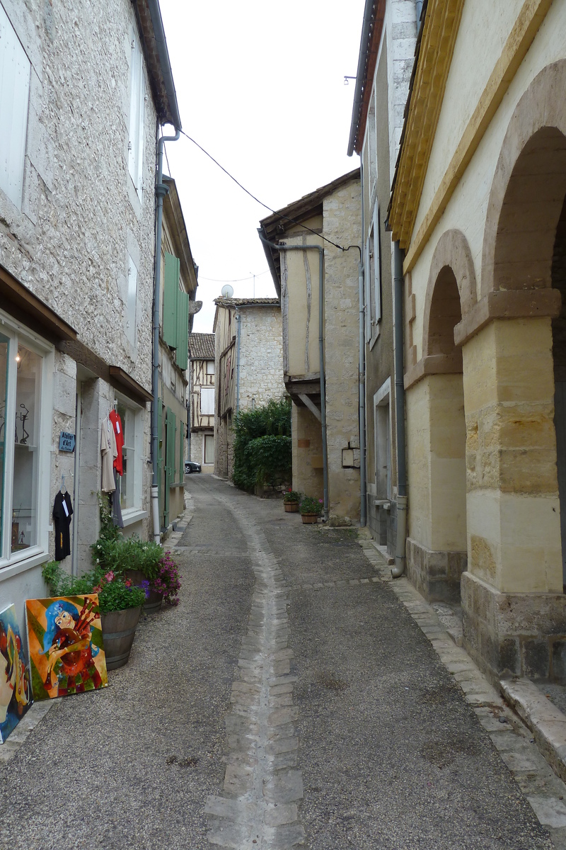 照片 法国(France) 伊西雅克(Issigeac) 2010-08 93