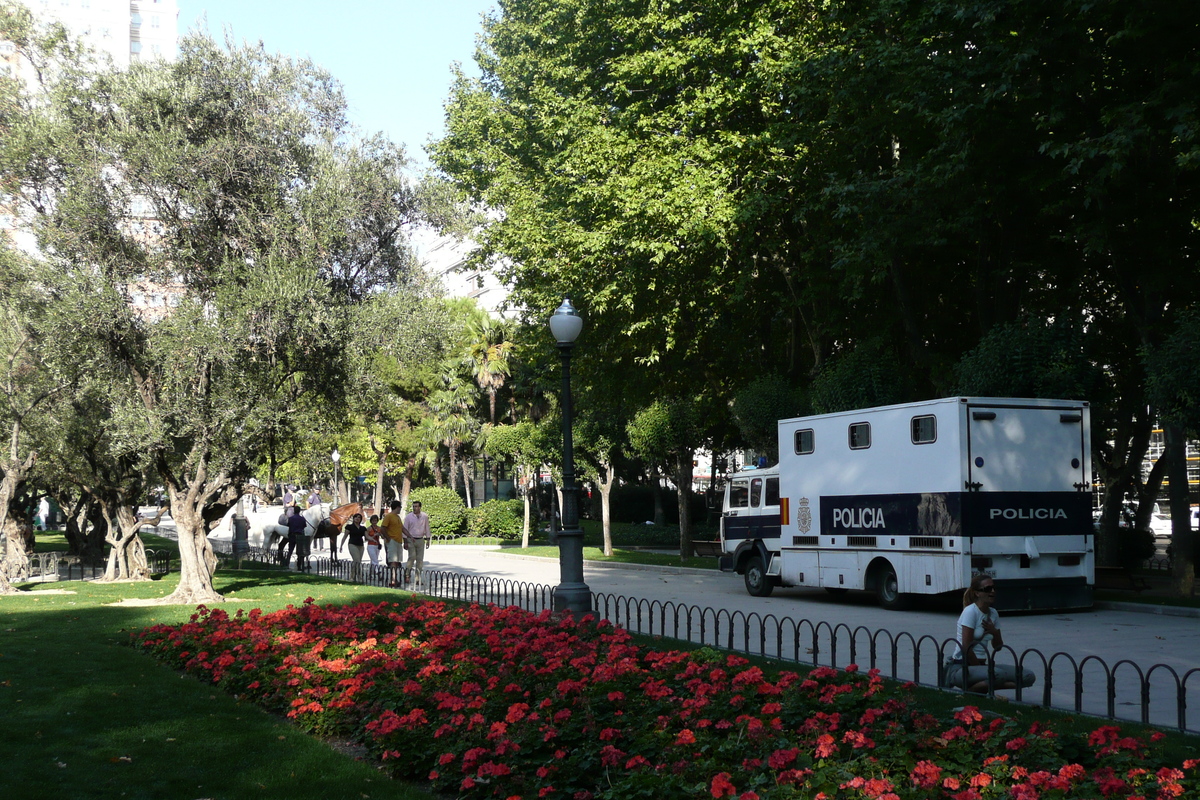 照片 西班牙(Spain) 马德里(Madrid) 西班牙广场(Plaza de Espana) 2007-09 15