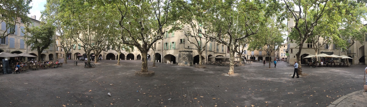 照片 法国(France) 于泽斯(Uzes) 2017-08 124