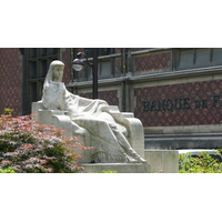 照片 法国(France) 巴黎(Paris) 第十七区(17th Arrondissement) 马勒泽布广场(Place Malesherbes) 2007-05 19
