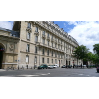 照片 法国(France) 巴黎(Paris) 第十七区(17th Arrondissement) 马勒泽布广场(Place Malesherbes) 2007-05 27