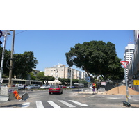 照片 以色列(Israel) 特拉维夫(Tel Aviv) 伊本·加比罗尔街(Ibn Gvirol Street) 2007-06 62