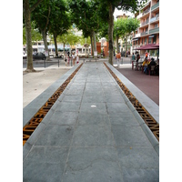 照片 法国(France) 旺斯(Vence) 大花园广场(Place du Grand Jardin) 2007-07 15