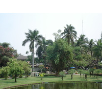 照片 泰国(Thailand) 清迈(Chiang Mai) 护城河内(Inside Canal) 布阿哈公园(Buak Had Park) 2006-04 16