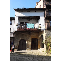照片 西班牙(Spain) 桑蒂利亚纳德尔马尔(Santillana del Mar) 2013-01 73