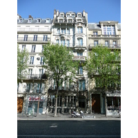 照片 法国(France) 巴黎(Paris) 第十七区(17th Arrondissement) 瓦格拉姆大街(Avenue de Wagram) 2007-05 13