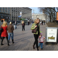 照片 乌克兰(Ukraine) 基辅(Kiev) 赫雷夏蒂克大街(Kreschatyk Street) 2007-03 3