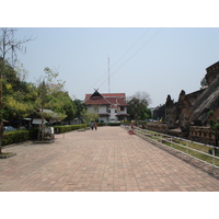 照片 泰国(Thailand) 清迈(Chiang Mai) 护城河内(Inside Canal) 契迪龙寺(Wat Chediluang Varaviharn temple) 2006-04 22