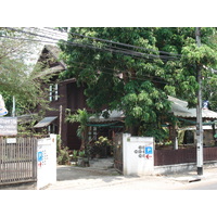 照片 泰国(Thailand) 清迈(Chiang Mai) 护城河内(Inside Canal) 拉查丹嫩路（步行街）(Rad Cha Dom Nurn (Walking Street)) 2006-04 13