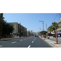 照片 以色列(Israel) 特拉维夫(Tel Aviv) 伊本·加比罗尔街(Ibn Gvirol Street) 2007-06 30