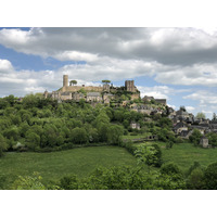 照片 法国(France) 蒂雷讷(Turenne) 2018-04 110