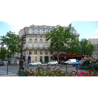 照片 法国(France) 巴黎(Paris) 第十七区(17th Arrondissement) 佩雷尔广场(Place Pereire) 2007-05 2