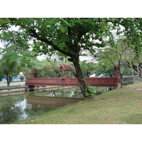照片 泰国(Thailand) 清迈(Chiang Mai) 护城河内(Inside Canal) 阿拉路（护城河）(Arrak Road(Canal)) 2006-04 6