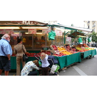 照片 法国(France) 巴黎(Paris) 第十七区(17th Arrondissement) 莱维街(Rue Levis) 2007-05 17