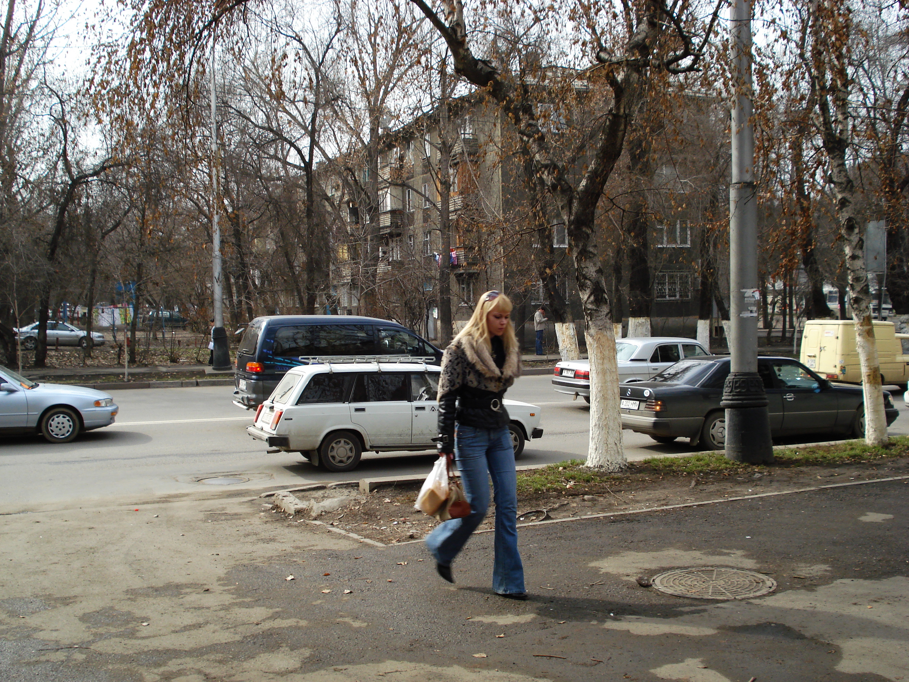 Photo Kazakhstan Almaty 2007-03 345