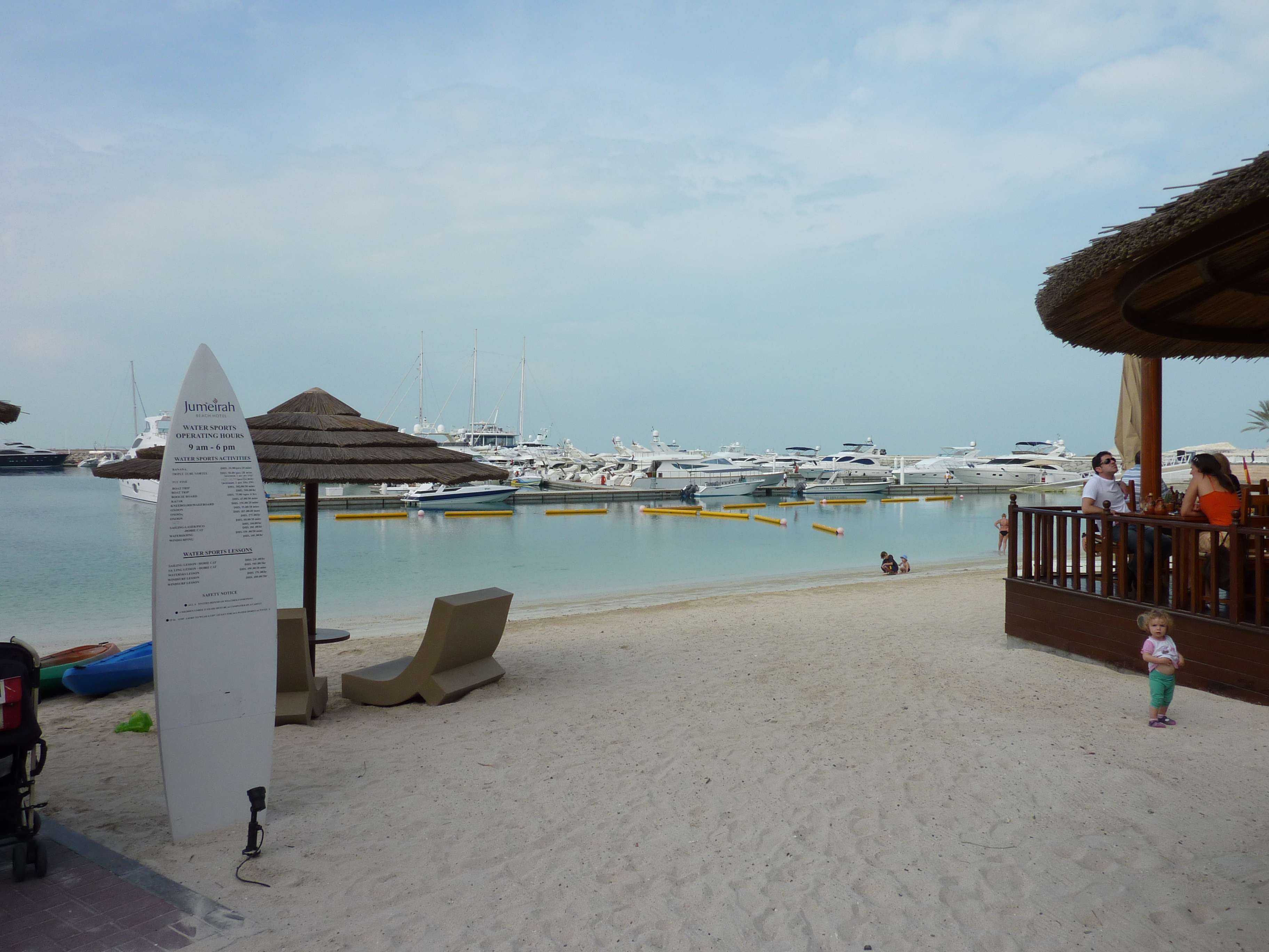 Photo Émirats arabes unis Dubai Hotel Jumeirah Beach 2009-12 1