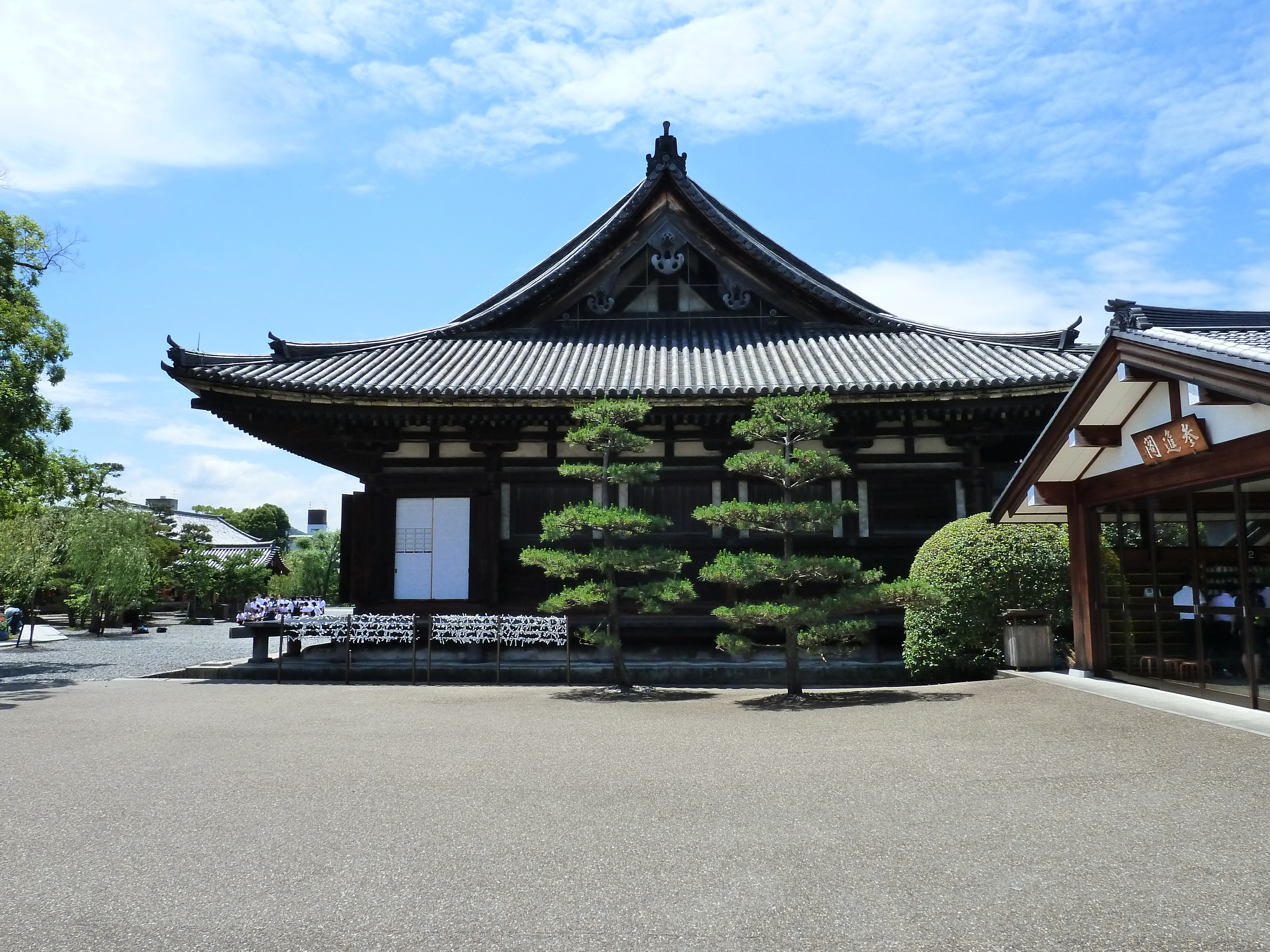 Photo Japon Kyoto temple Sanjusangendo 2010-06 1
