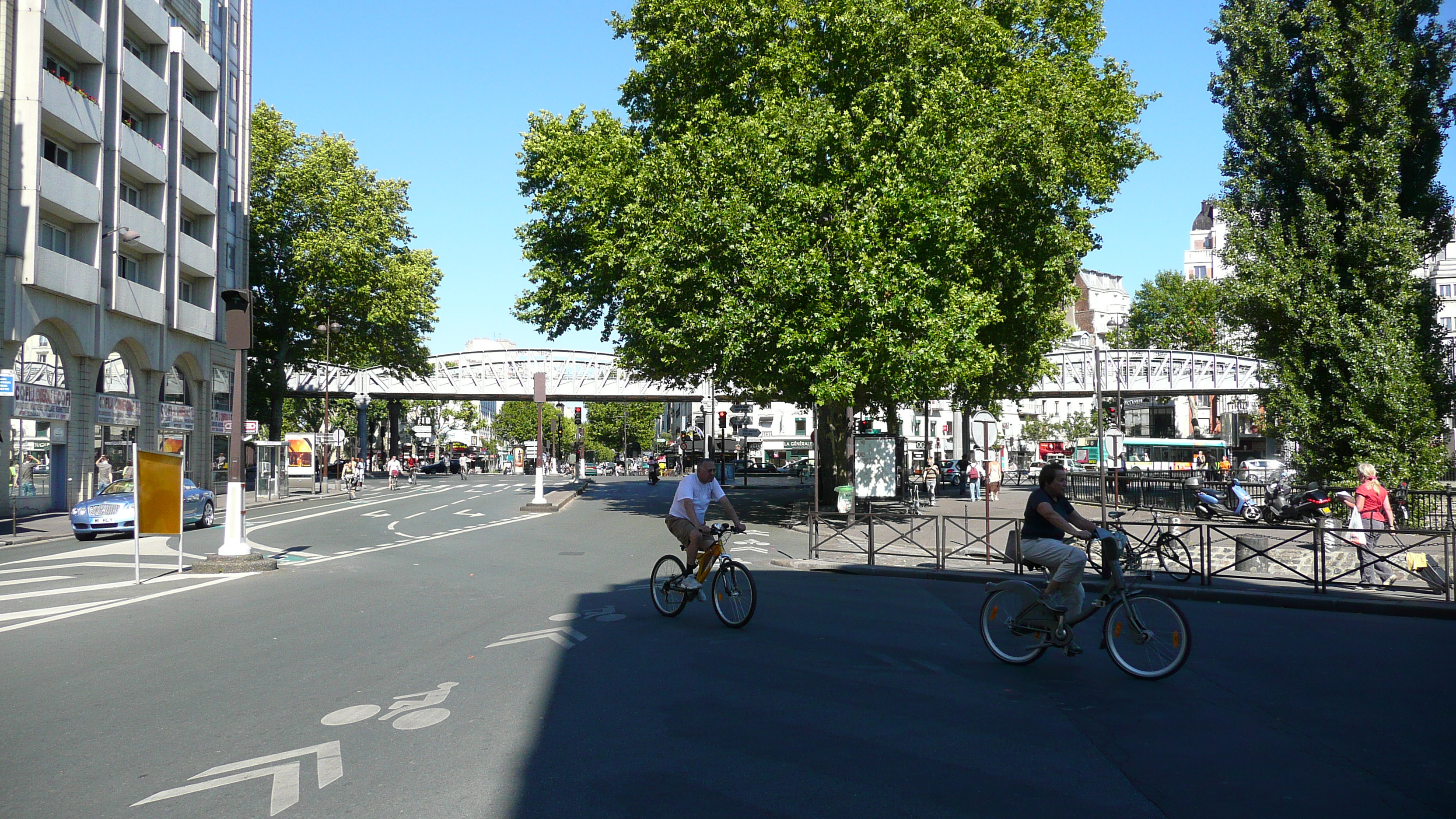 Photo France Paris Rue La Fayette 2007-08 84
