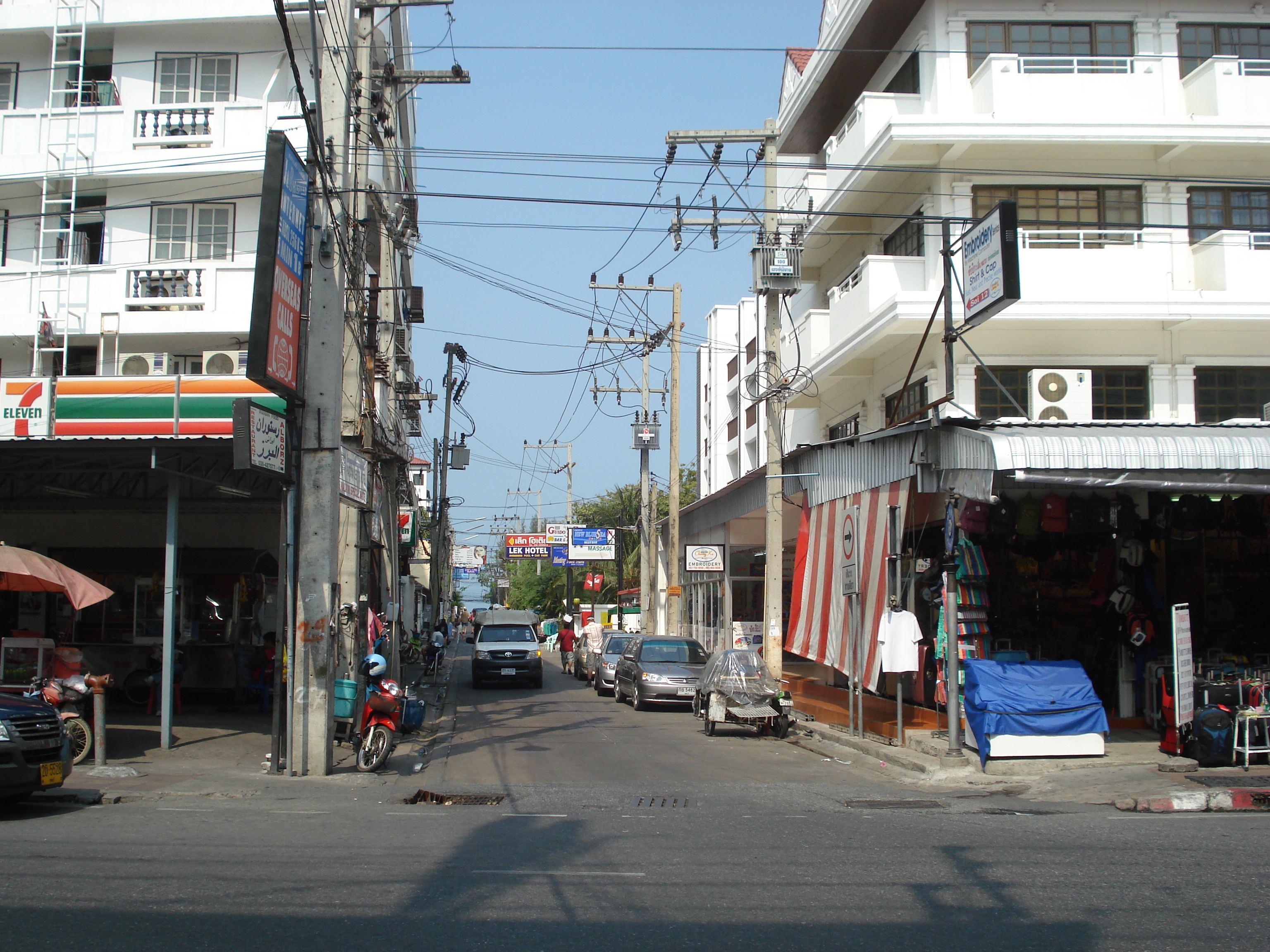 Photo Thaïlande Pattaya 2eme rue 2008-01 75