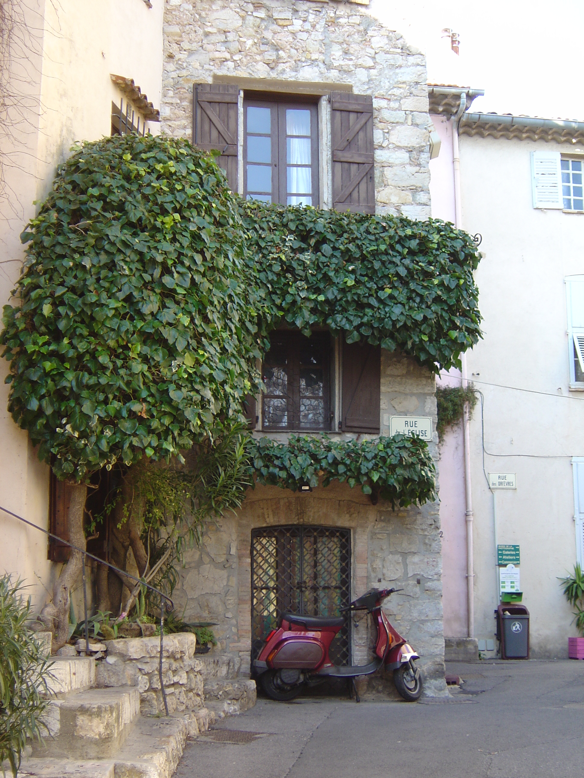 Photo France Mougins 2006-02 33