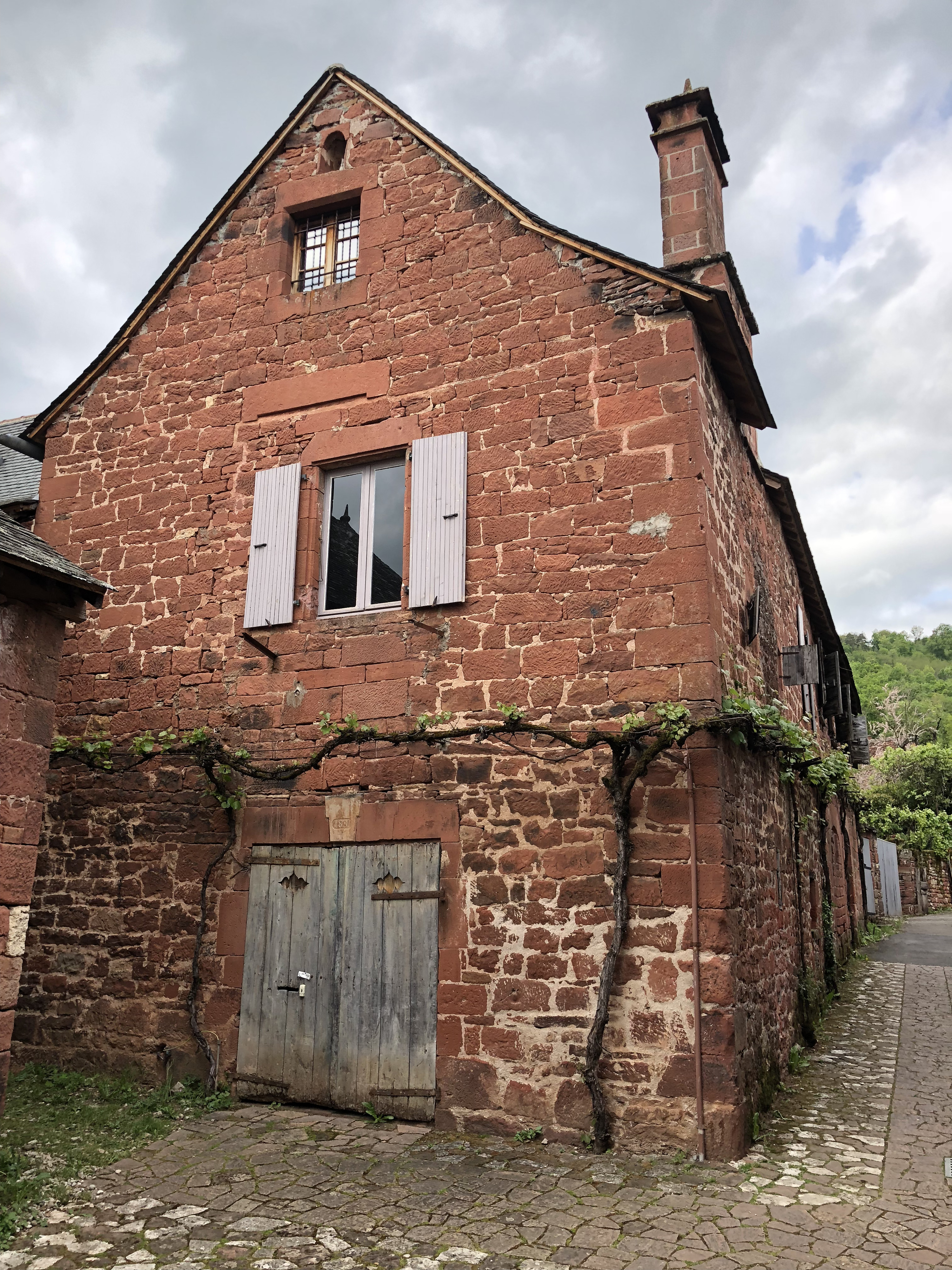 Photo France Collonges la Rouge 2018-04 28