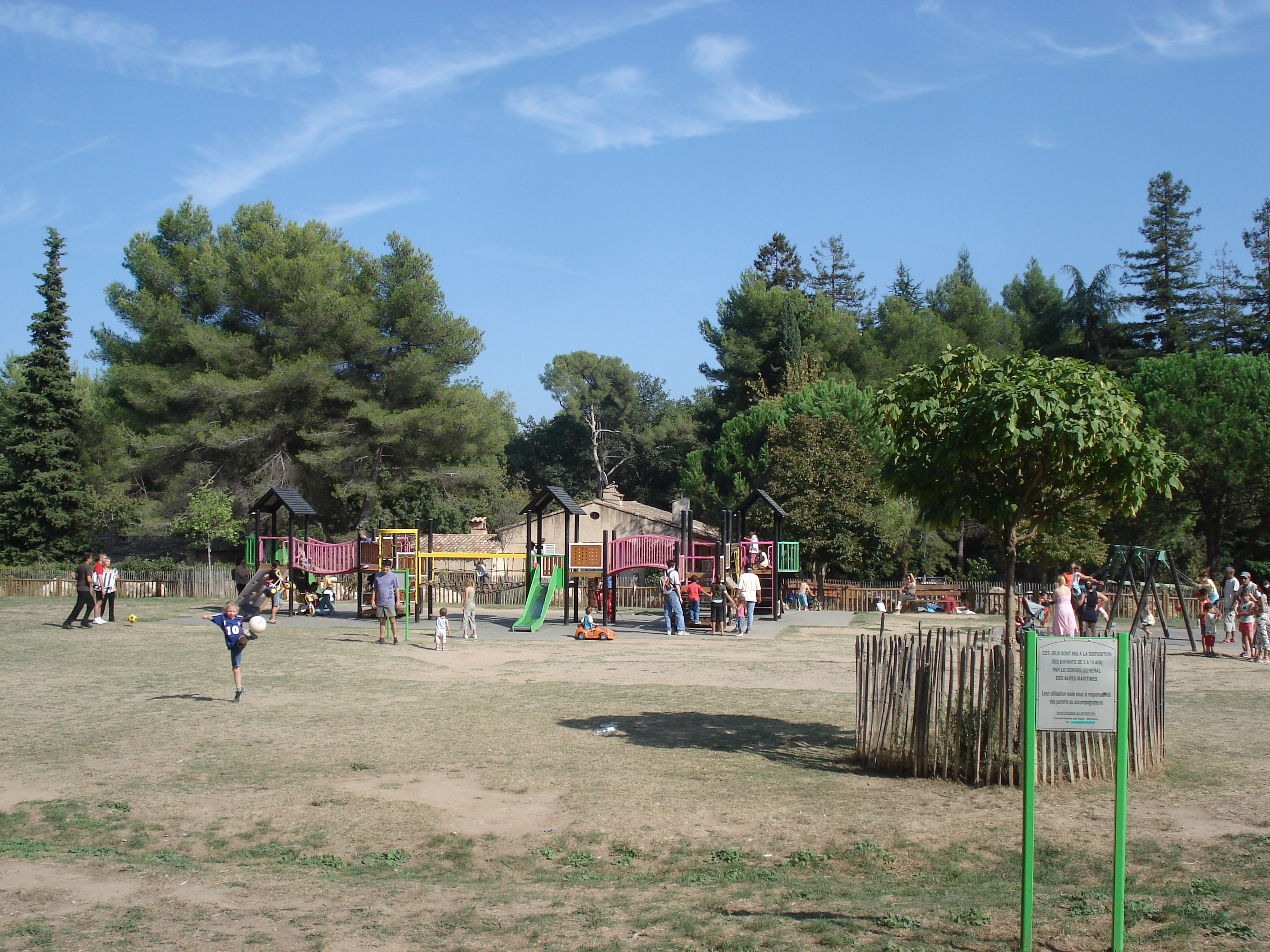 Photo France Villeneuve Loubet Parc de Vaugrenier 2006-09 21