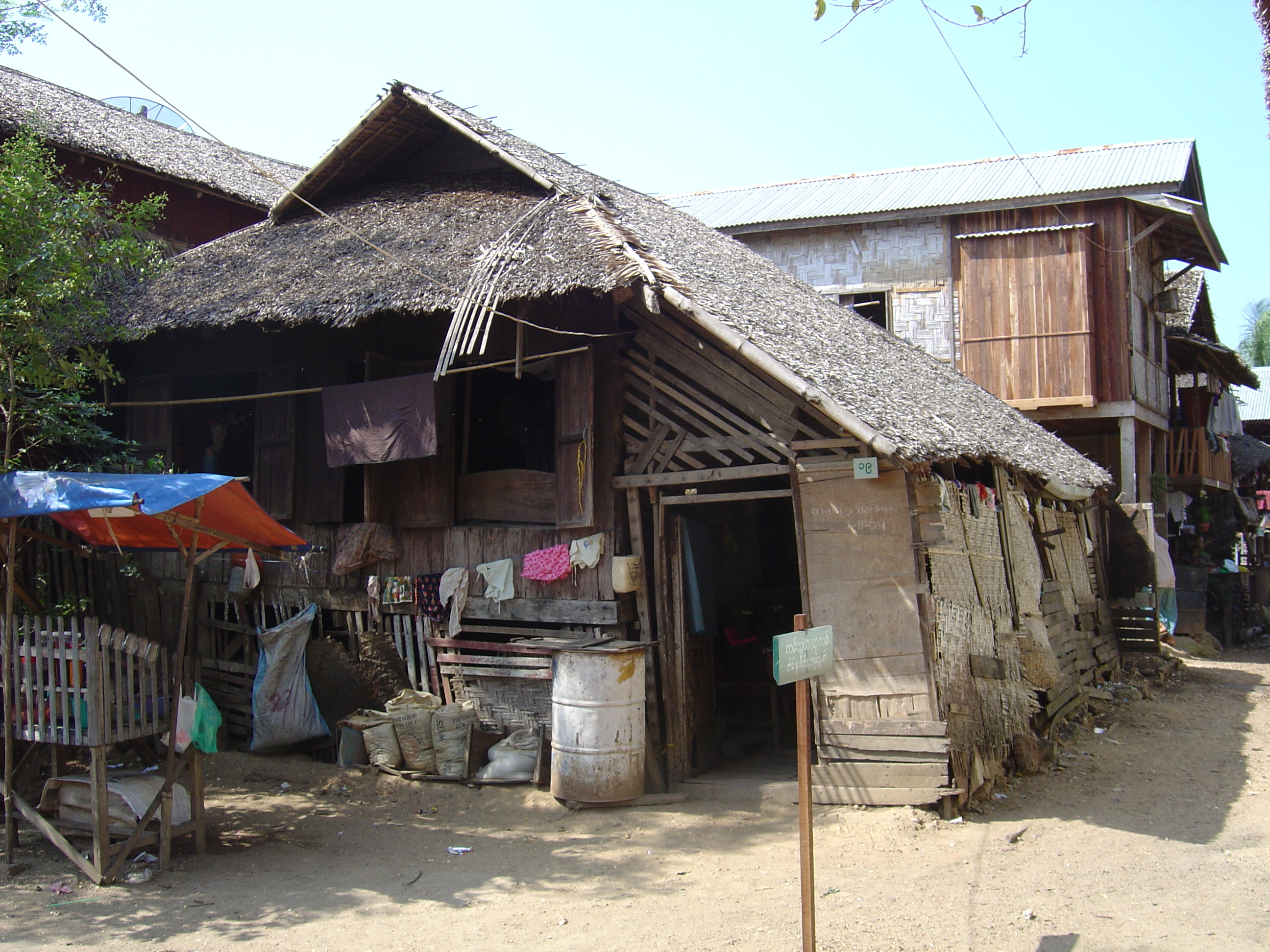 Photo Birmanie (Myanmar) Myeik (Mergui) 2005-01 86