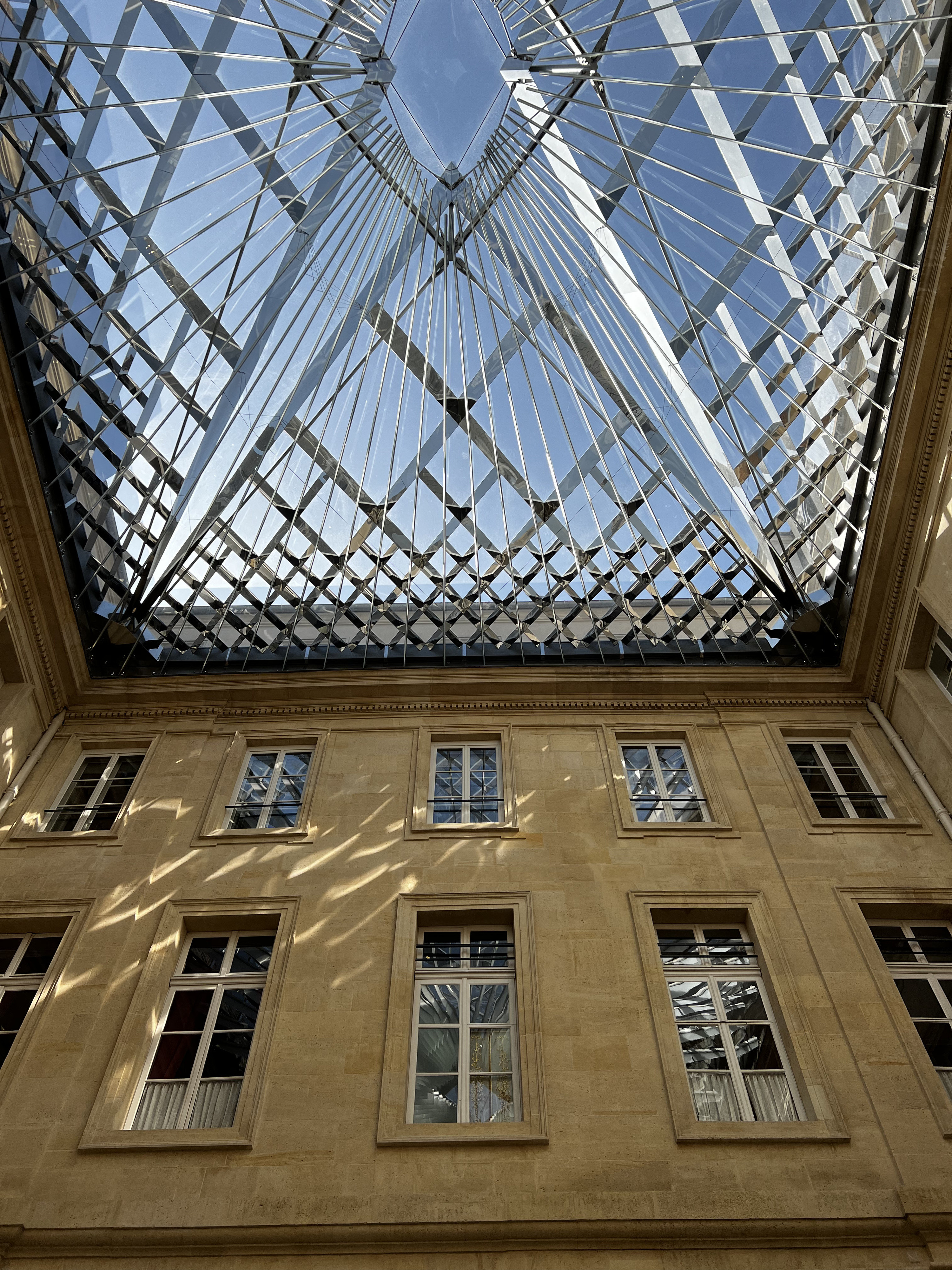 Photo France Paris Hotel de la Marine 2023-04 70